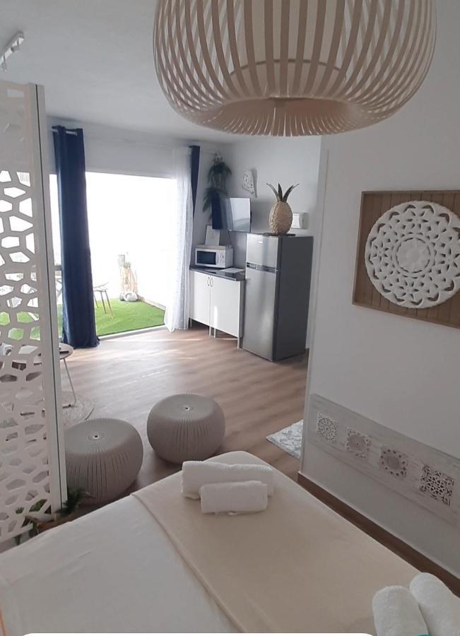 Fuengirola Apartment Carvajal Front Line Primera Linea Esterno foto