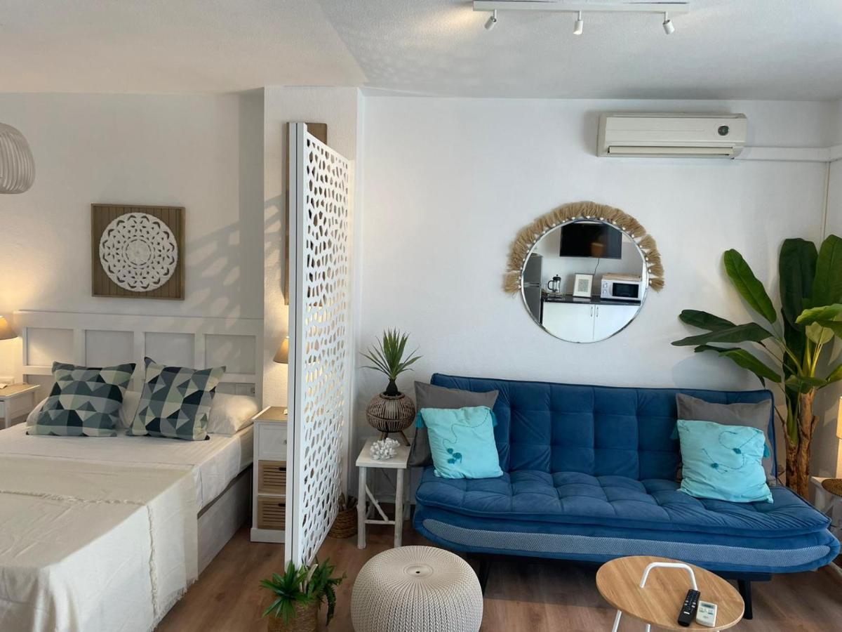 Fuengirola Apartment Carvajal Front Line Primera Linea Esterno foto